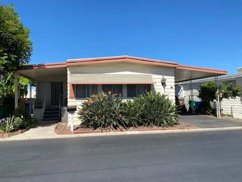 9702 Bolsa Ave. #121