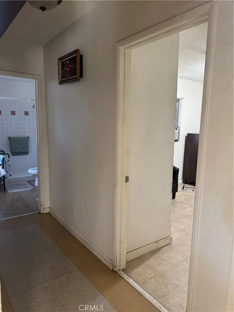 174 E 11th Perris, CA 92570