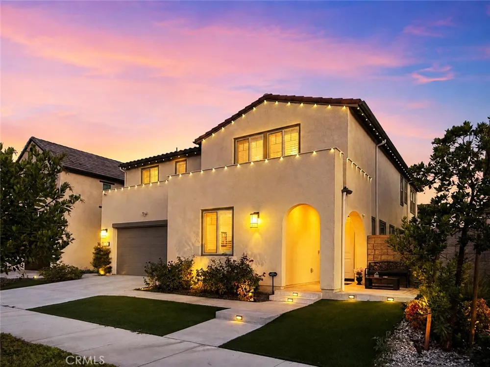 9832 Skylar Avenue Fountain Valley, CA 92708