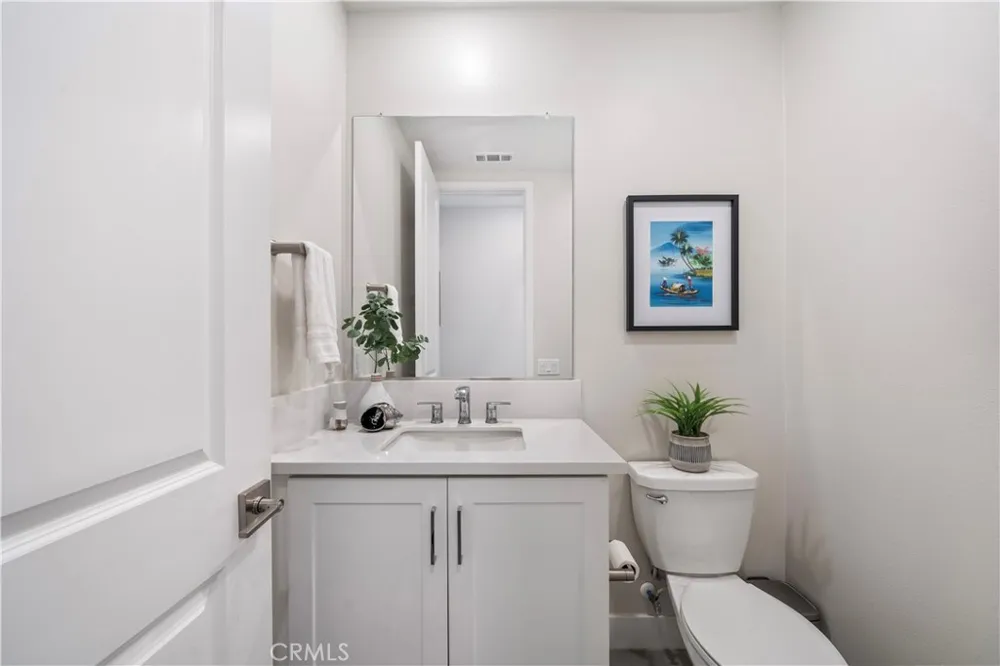 9832 Skylar Avenue Fountain Valley, CA 92708