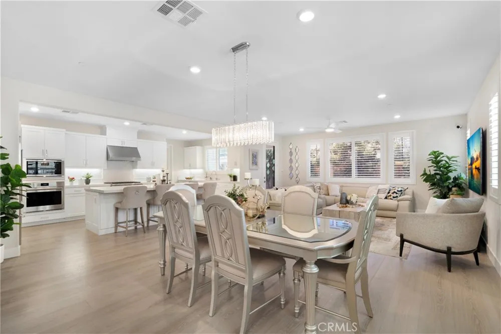9832 Skylar Avenue Fountain Valley, CA 92708
