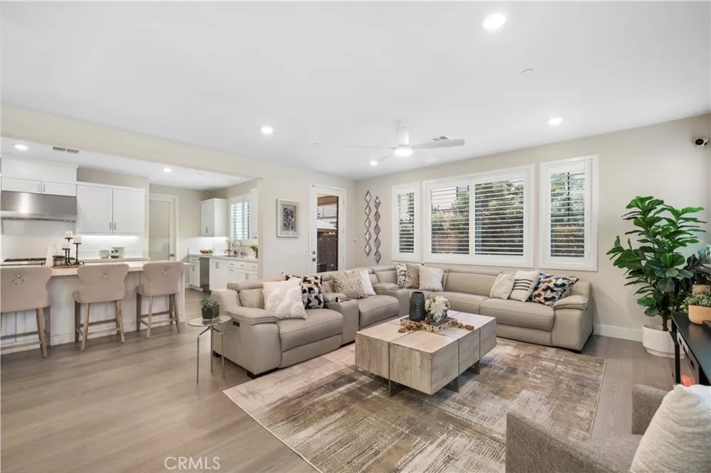9832 Skylar Avenue Fountain Valley, CA 92708