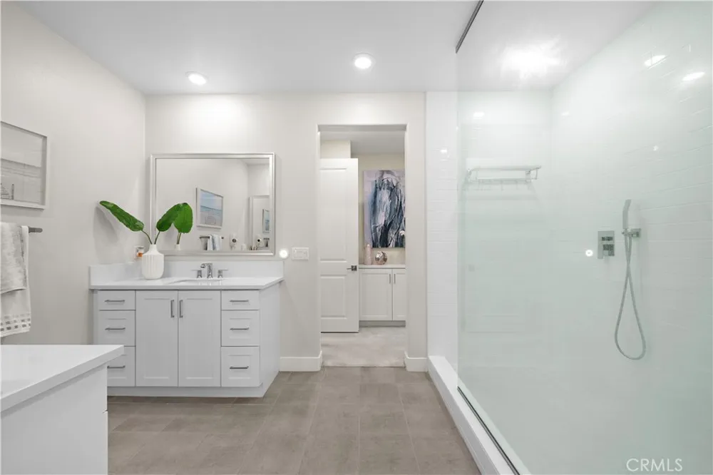 9832 Skylar Avenue Fountain Valley, CA 92708