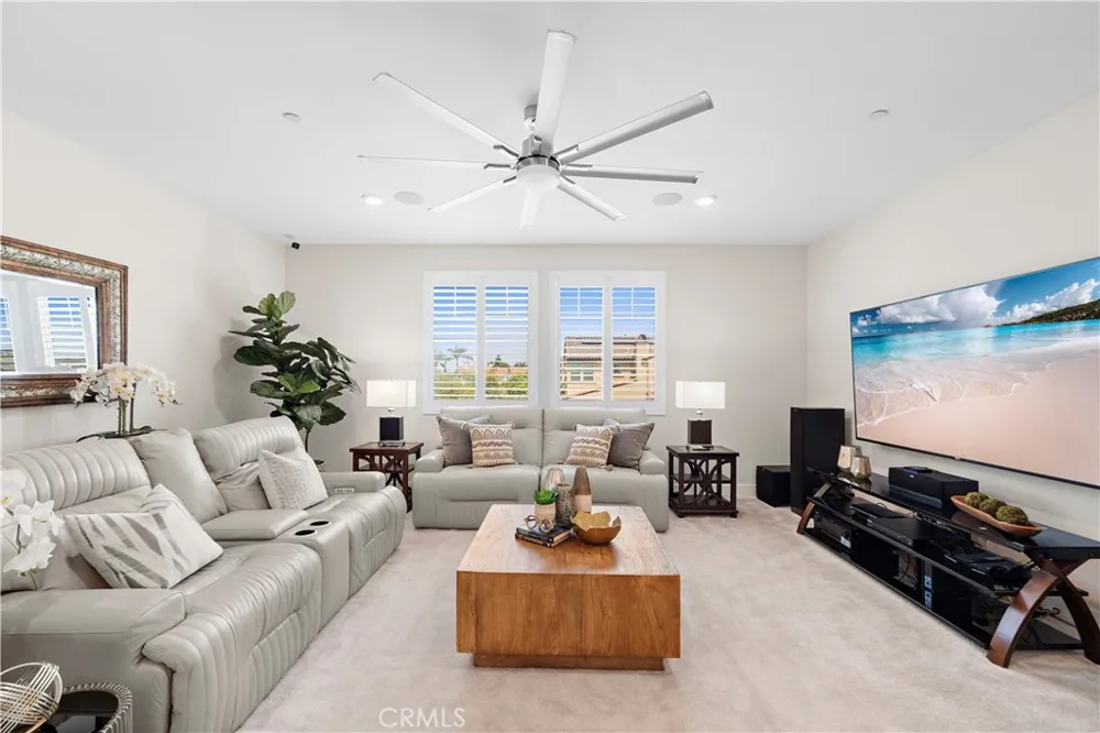 9832 Skylar Avenue Fountain Valley, CA 92708