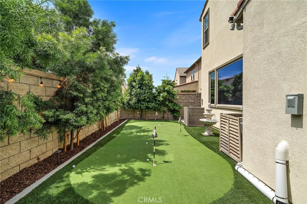 9832 Skylar Avenue Fountain Valley, CA 92708