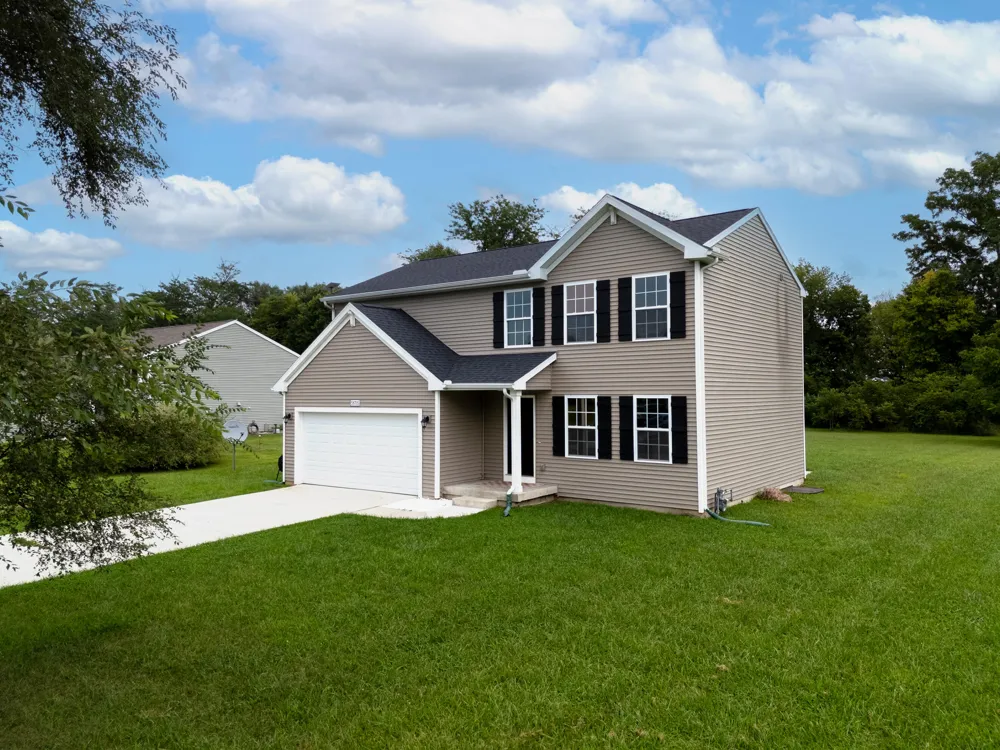58705 Pond View Lane Three Rivers, MI 49093