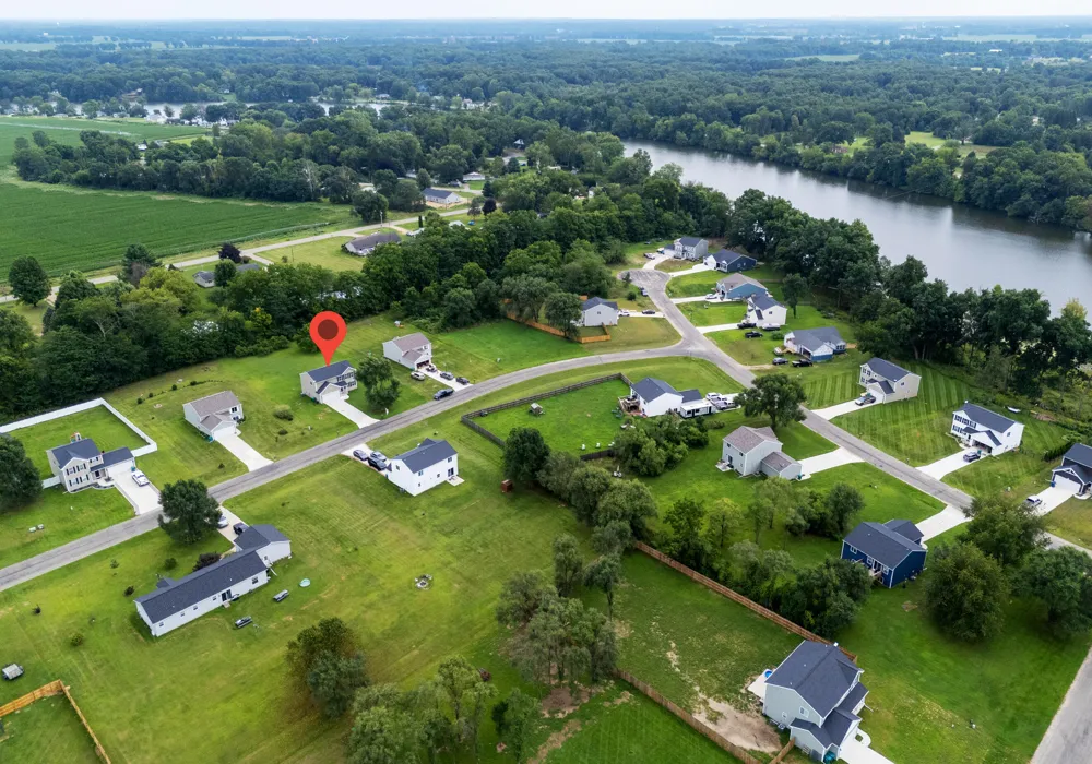 58705 Pond View Lane Three Rivers, MI 49093
