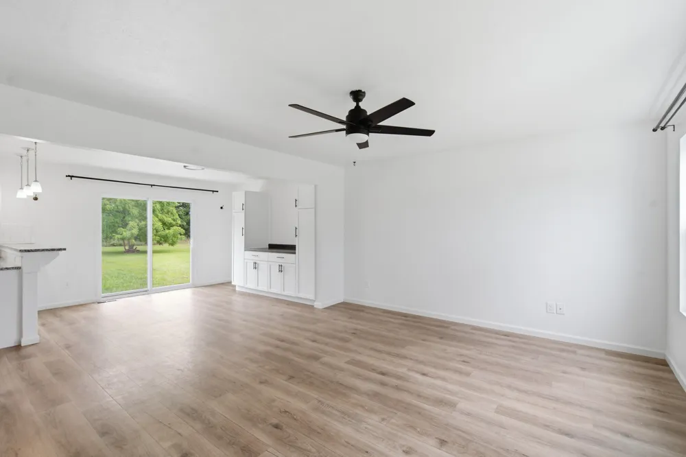 58705 Pond View Lane Three Rivers, MI 49093