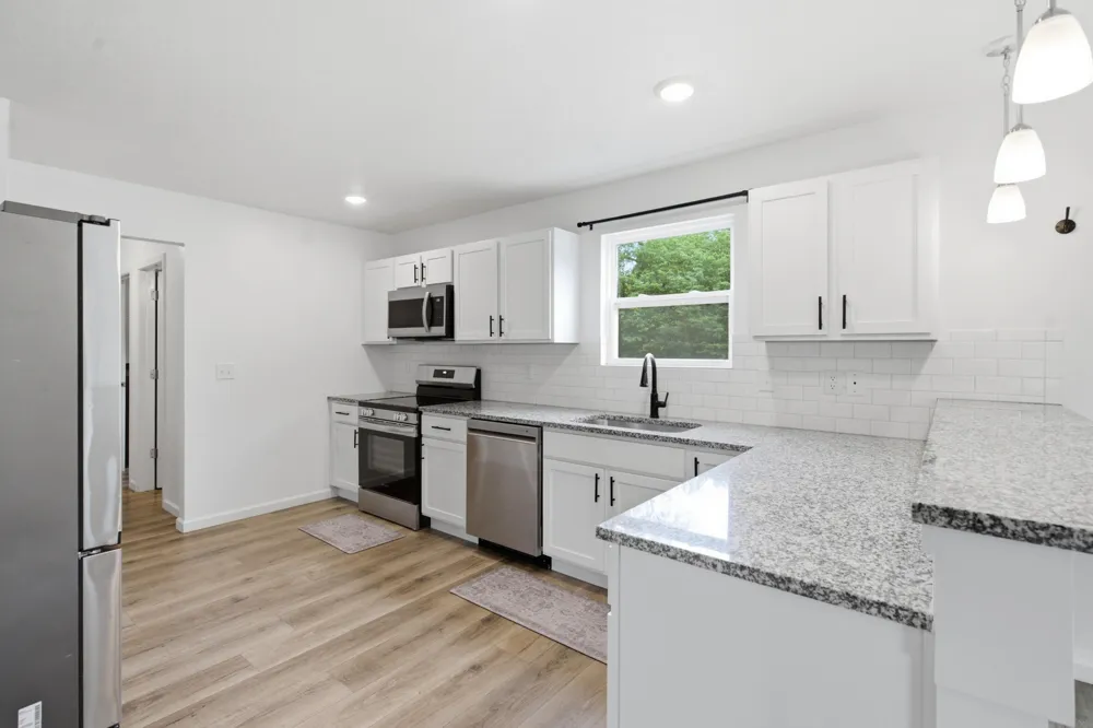 58705 Pond View Lane Three Rivers, MI 49093