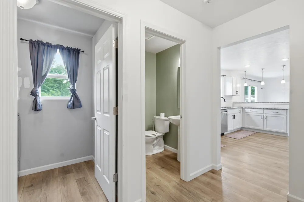 58705 Pond View Lane Three Rivers, MI 49093