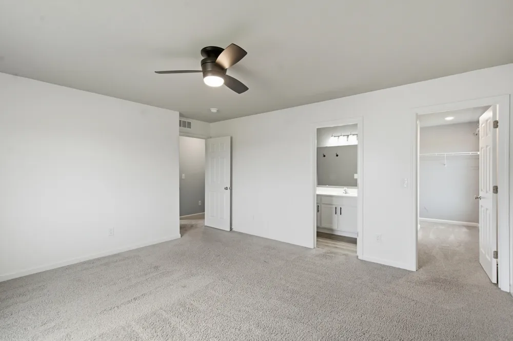 58705 Pond View Lane Three Rivers, MI 49093