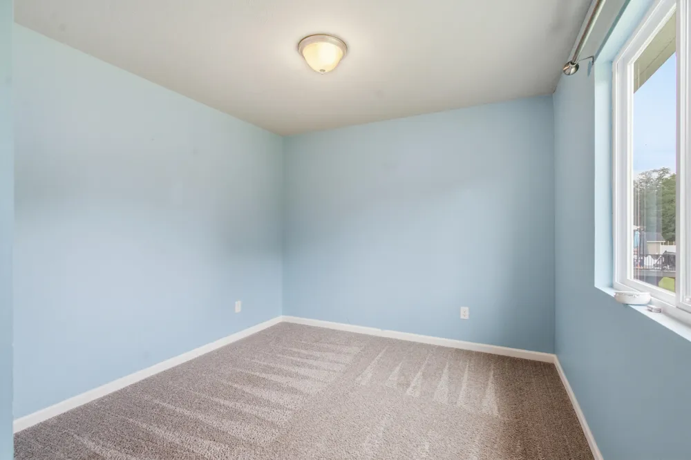 58705 Pond View Lane Three Rivers, MI 49093