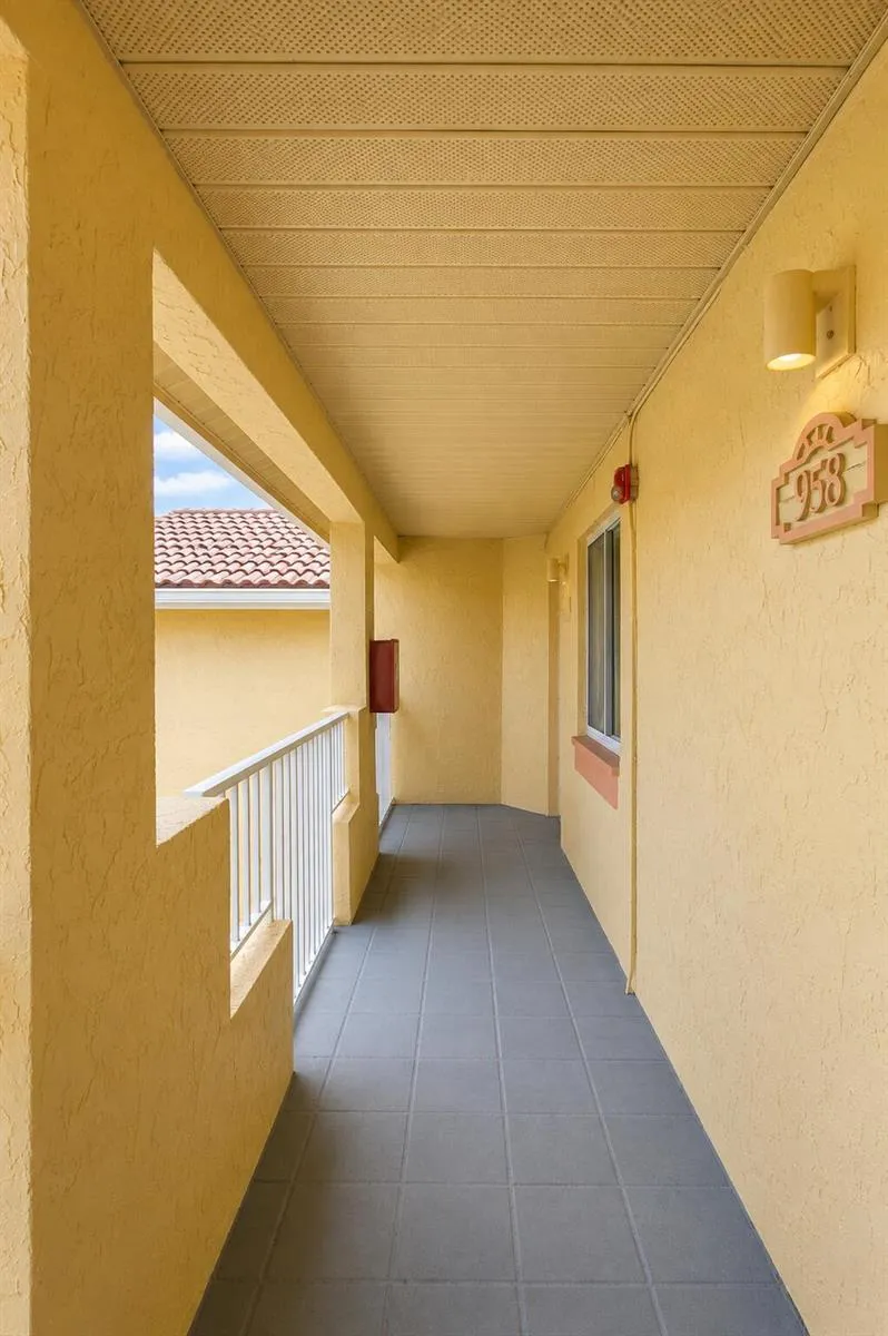 954 Coral Club Drive #954 Coral Springs, FL 33071