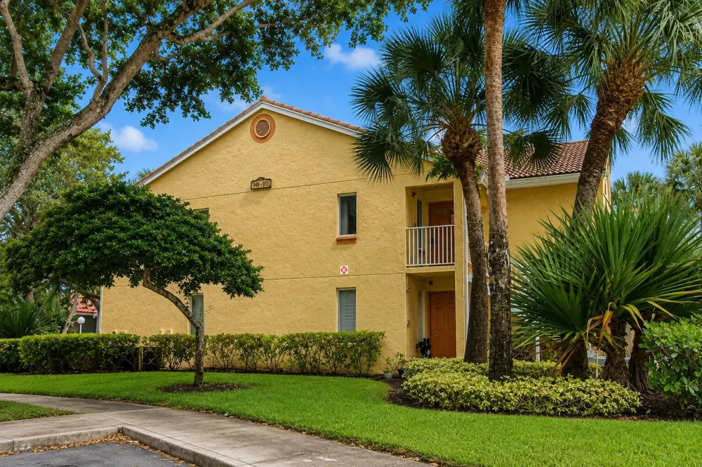 954 Coral Club Drive #954 Coral Springs, FL 33071