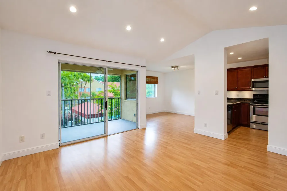 954 Coral Club Drive #954 Coral Springs, FL 33071