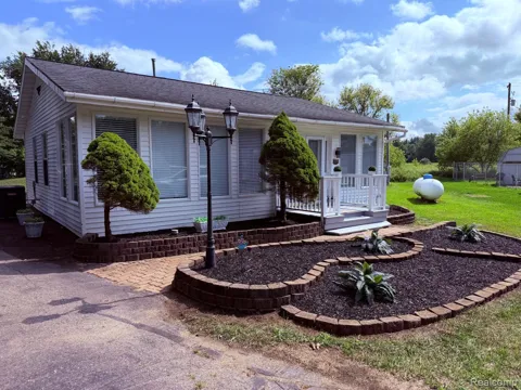6180 E 5 Point Highway