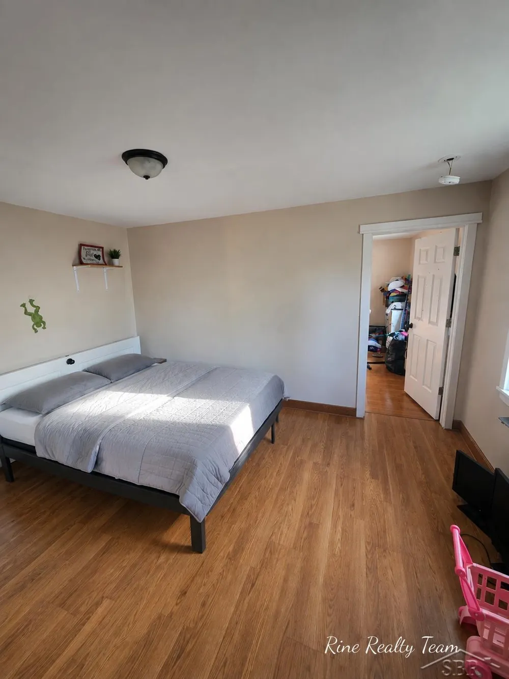 2561 E Manor Road Au Gres Township, MI 48703