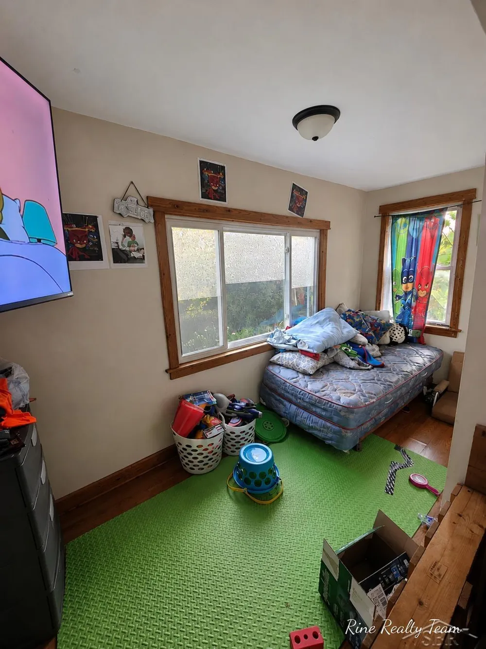 2561 E Manor Road Au Gres Township, MI 48703