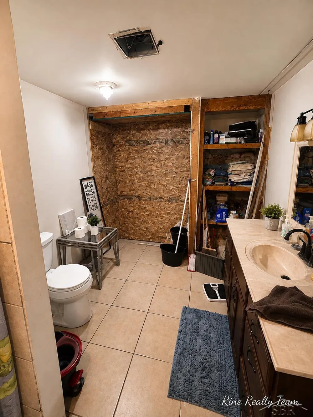2561 E Manor Road Au Gres Township, MI 48703