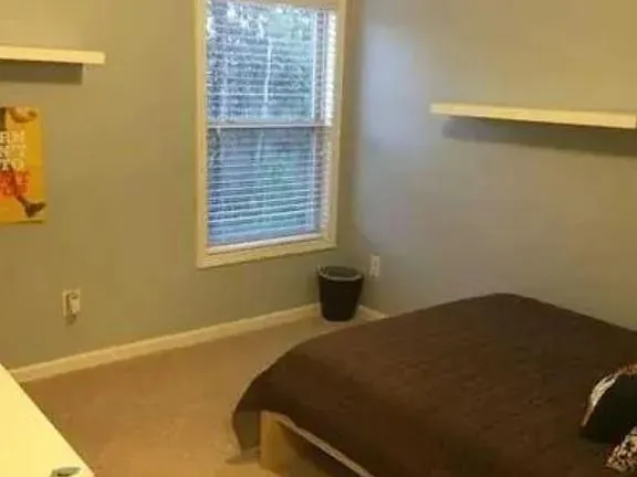 1575 Faircrest Lane Alpharetta, GA 30004