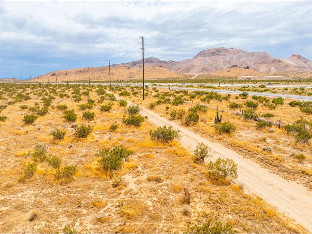 Sierra Highway Mojave, CA 93501