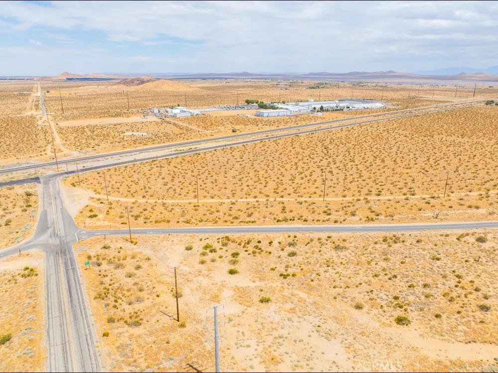 Sierra Highway Mojave, CA 93501