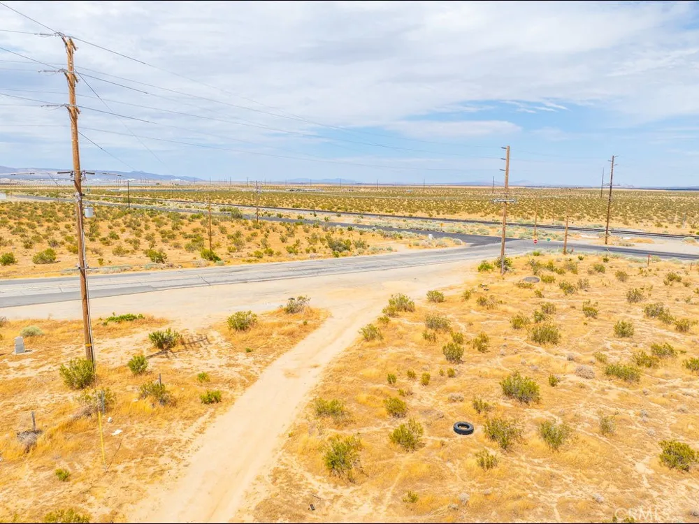 Sierra Highway Mojave, CA 93501