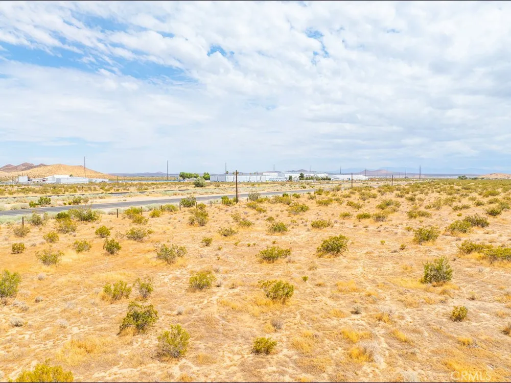 Sierra Highway Mojave, CA 93501