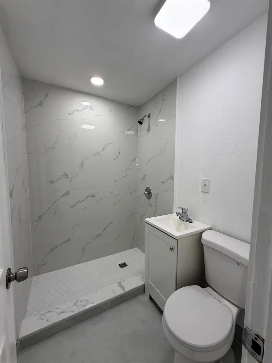 4400 SW 36TH STREET West Park, FL 33023