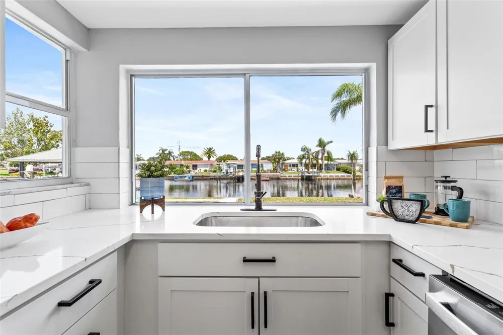 12700 5TH ISLE Hudson, FL 34667