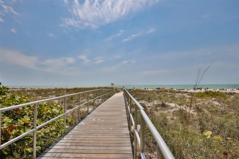 134 86TH TERRACE Treasure Island, FL 33706