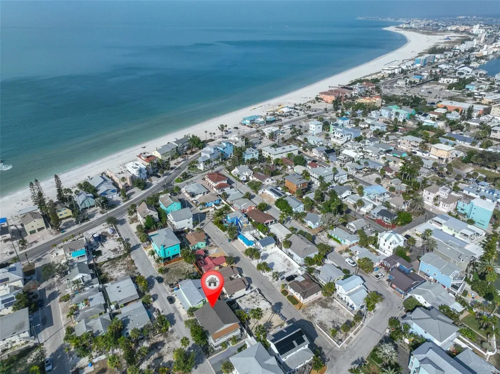 134 86TH TERRACE Treasure Island, FL 33706