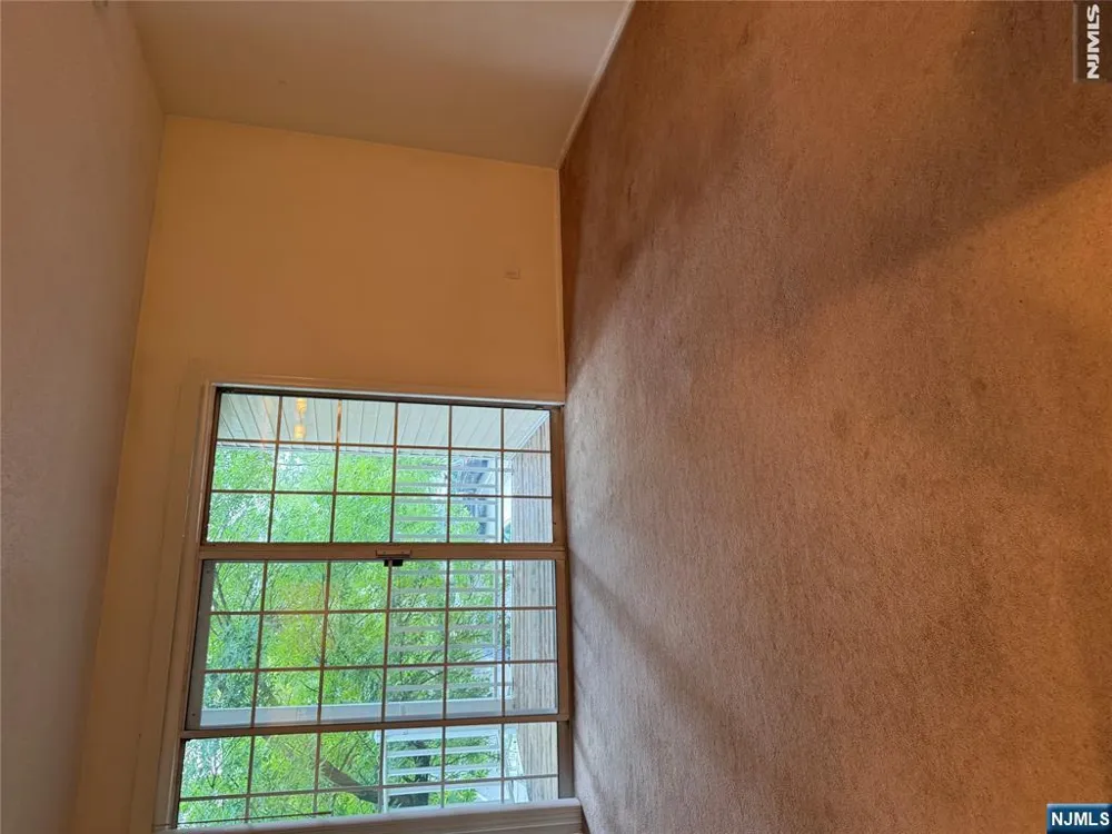 397 Poets Way 397 Mahwah, NJ 07430