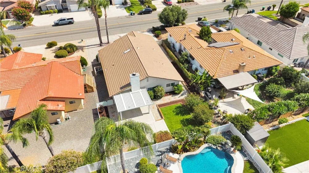 23240 Continental Drive Canyon Lake, CA 92587