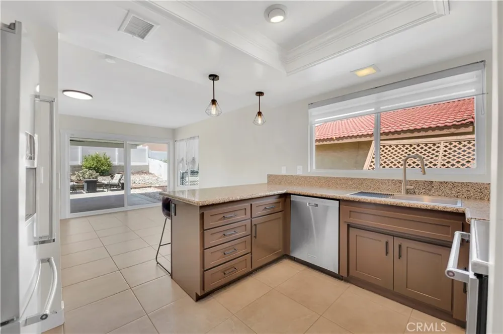 23240 Continental Drive Canyon Lake, CA 92587