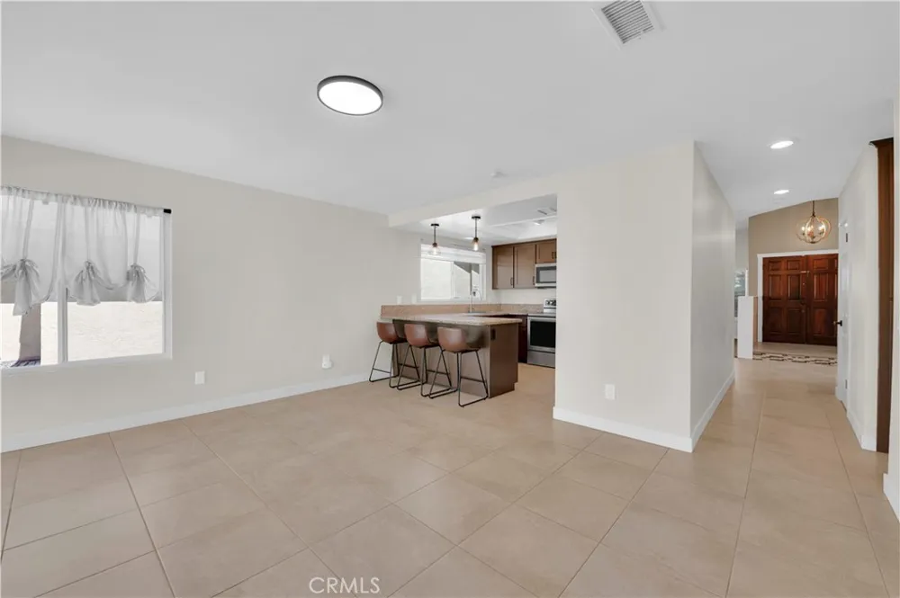 23240 Continental Drive Canyon Lake, CA 92587