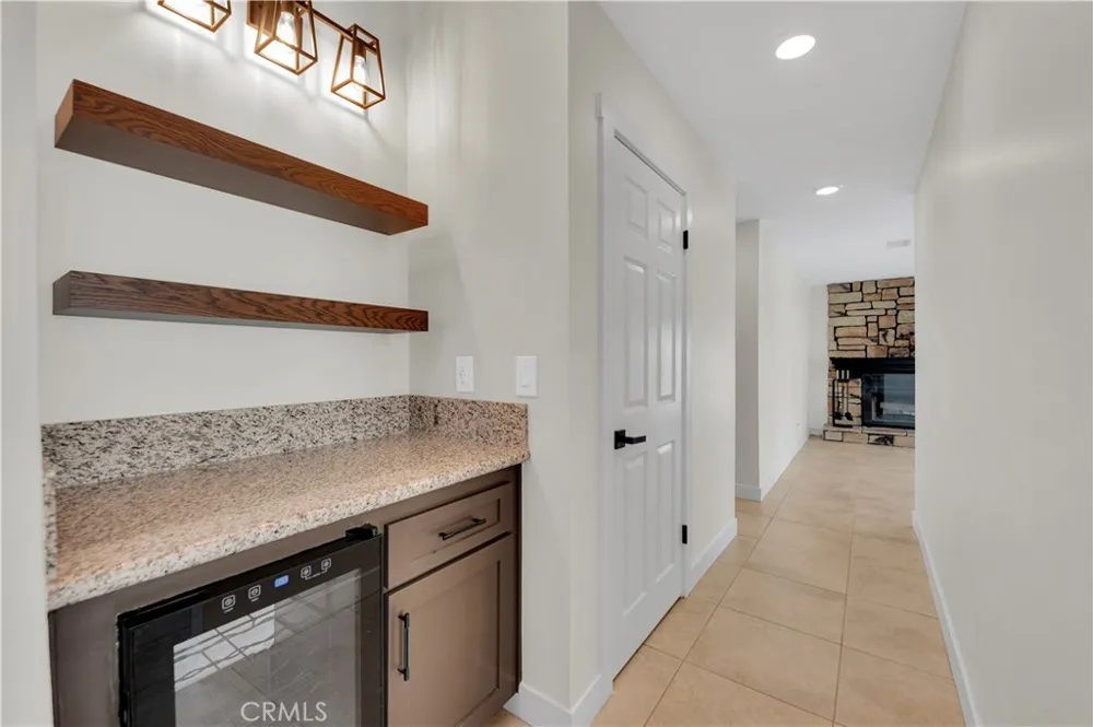 23240 Continental Drive Canyon Lake, CA 92587