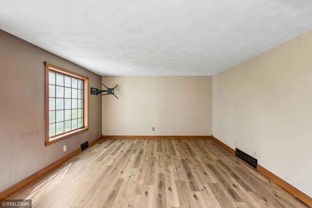 7755 365th Street Way Cannon Falls, MN 55009