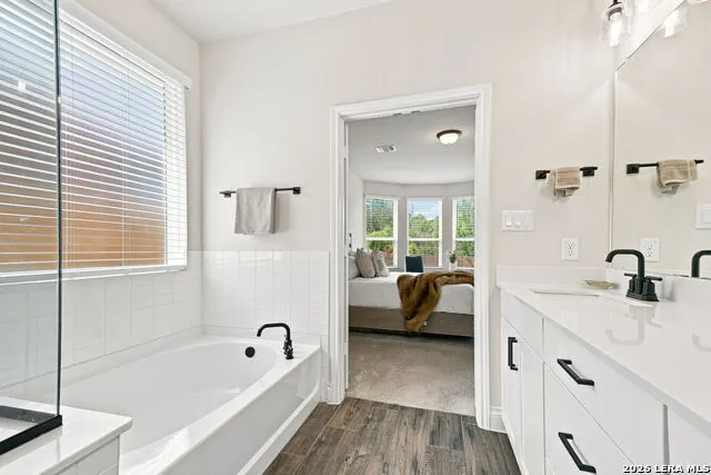 2290 STEERHEAD TRL New Braunfels, TX 78132