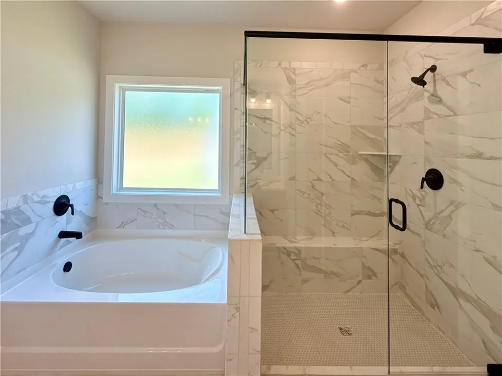 4250 Shirebrook Trail Hoschton, GA 30548