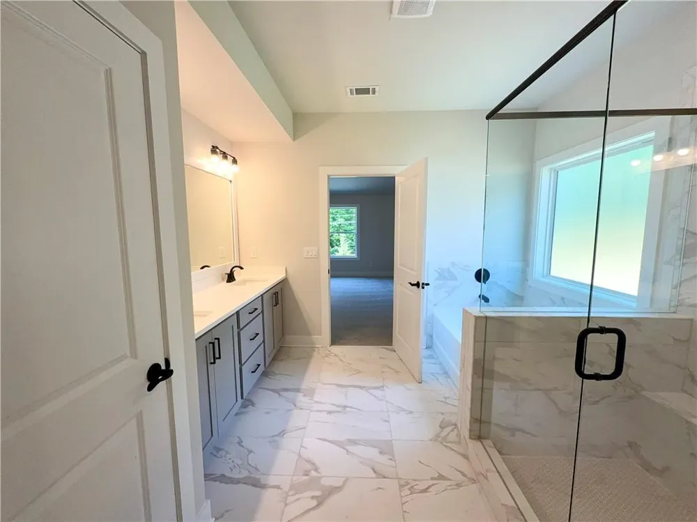 4250 Shirebrook Trail Hoschton, GA 30548