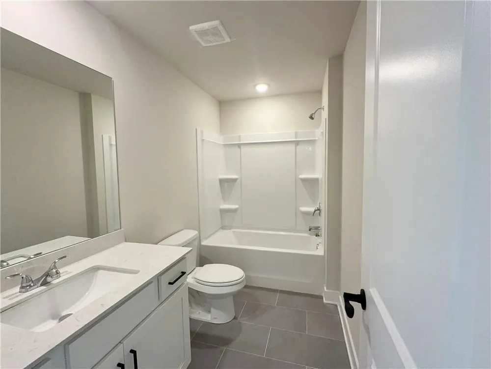4250 Shirebrook Trail Hoschton, GA 30548