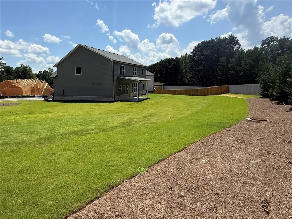 4250 Shirebrook Trail Hoschton, GA 30548