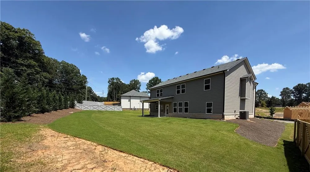 4250 Shirebrook Trail Hoschton, GA 30548