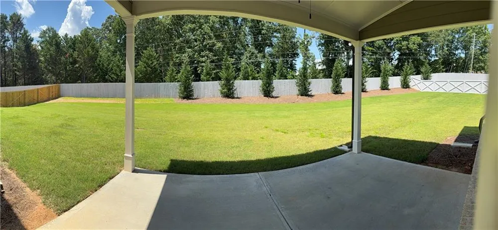 4250 Shirebrook Trail Hoschton, GA 30548
