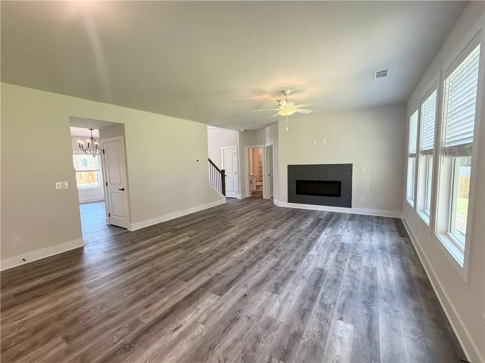 4250 Shirebrook Trail Hoschton, GA 30548