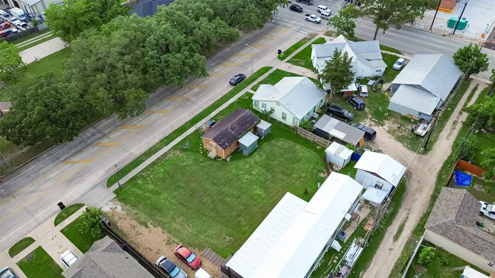 1113 4th Street Rosenberg, TX 77471