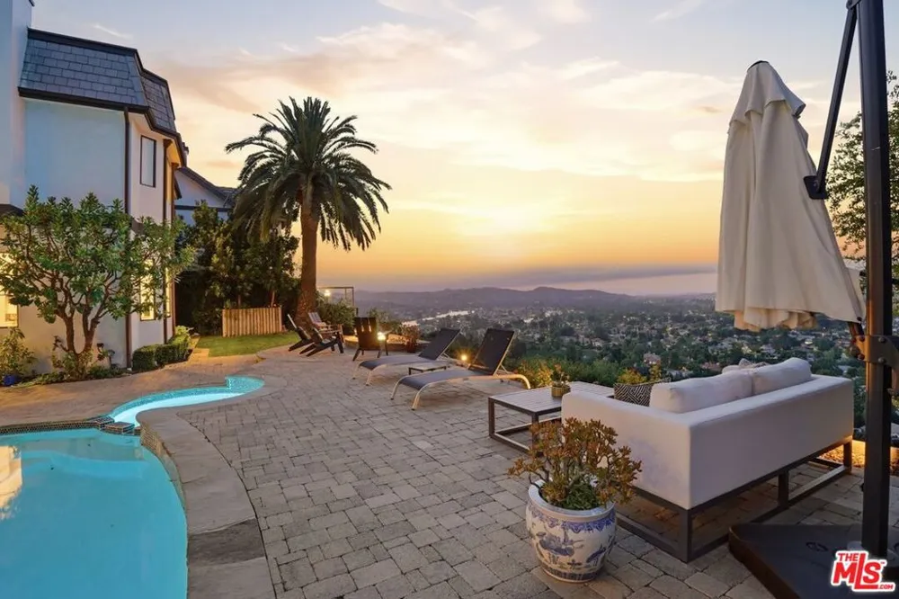 3485 Ridgeford Drive Westlake Village, CA 91361