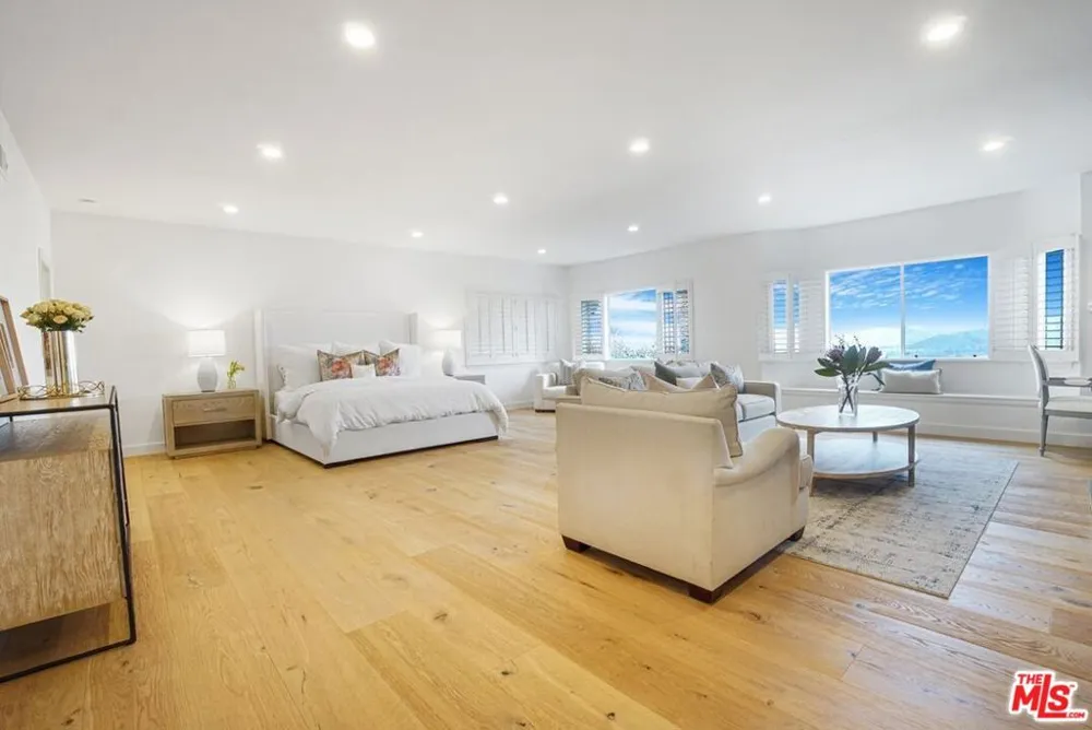 3485 Ridgeford Drive Westlake Village, CA 91361