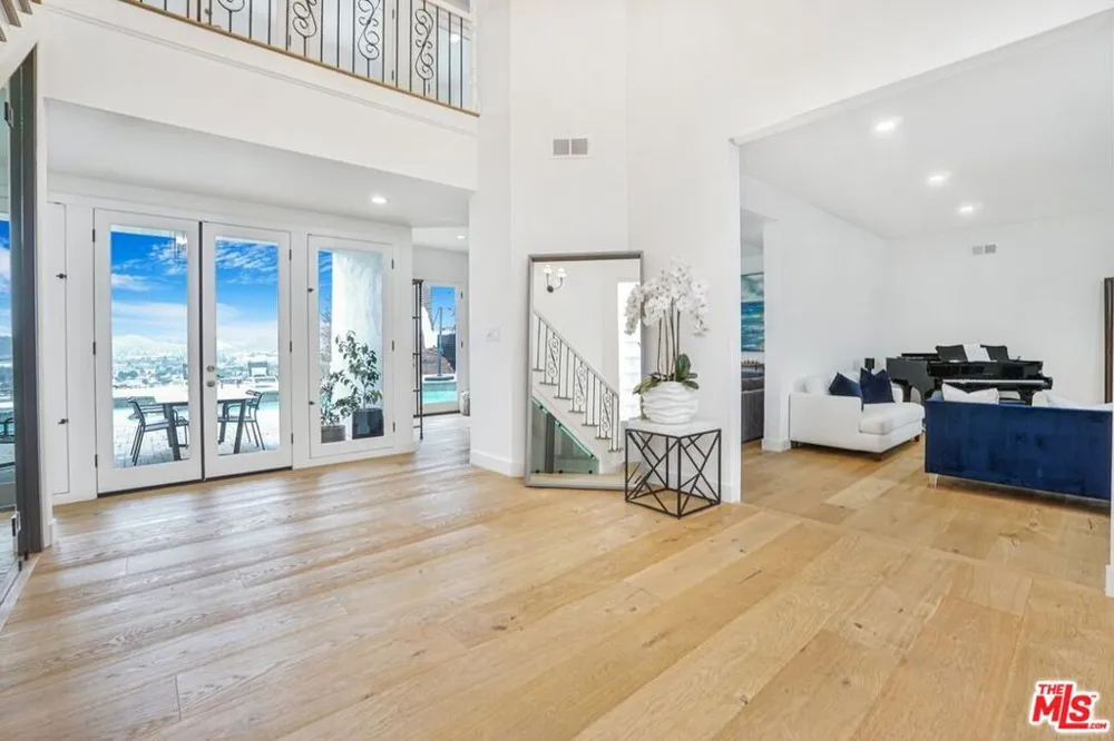 3485 Ridgeford Drive Westlake Village, CA 91361